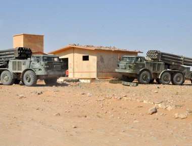 Ο συριακός Στρατός «ρίχνει» στην μάχη το ρωσικό σύστημα πολλαπλής εκτόξευσης πυραύλων «BM-27 Uragan» (φωτό, βίντεο)